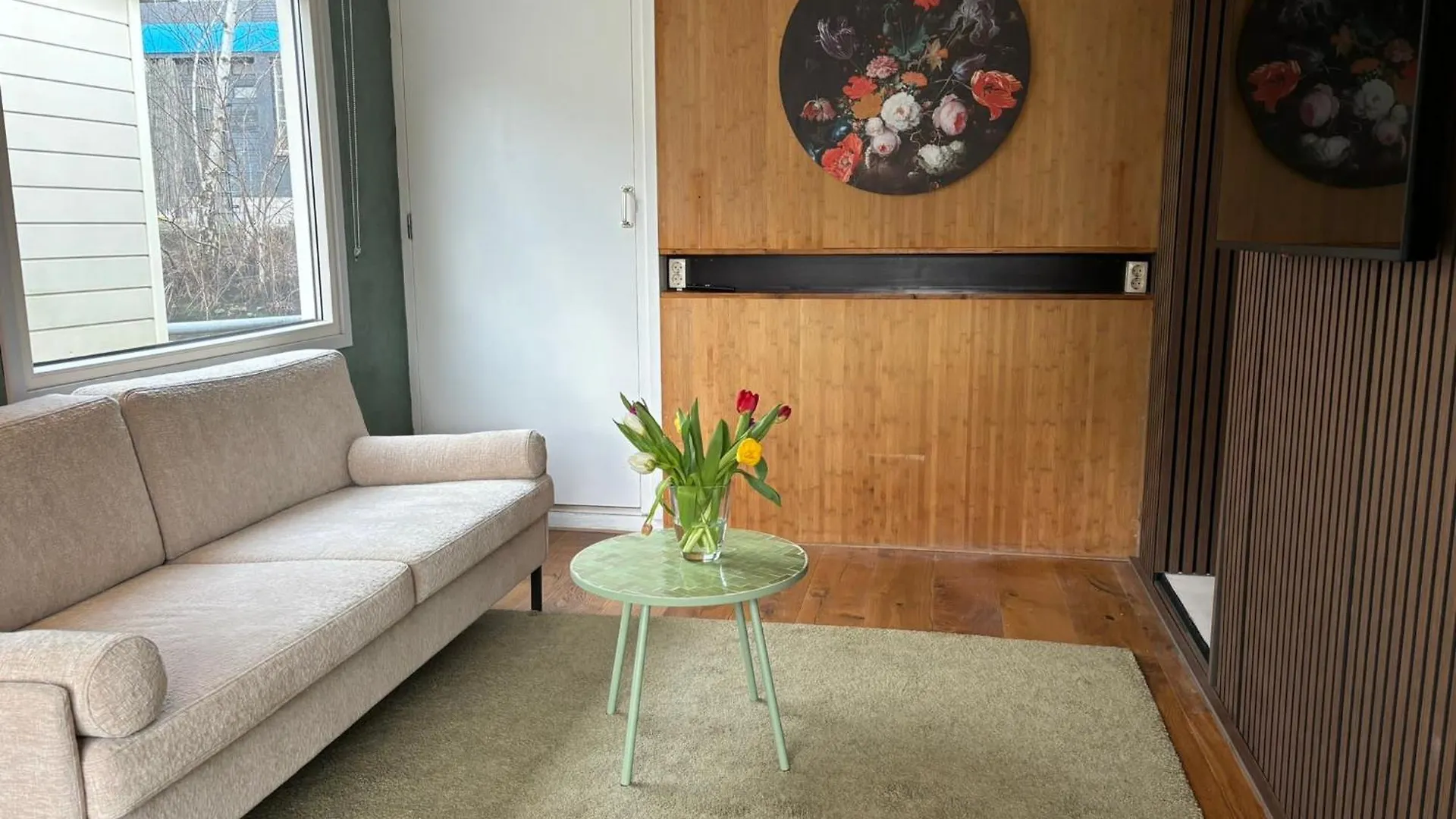 Bed & Breakfast Luxury Studio On Robs Houseboat Special For Couples Amsterdam